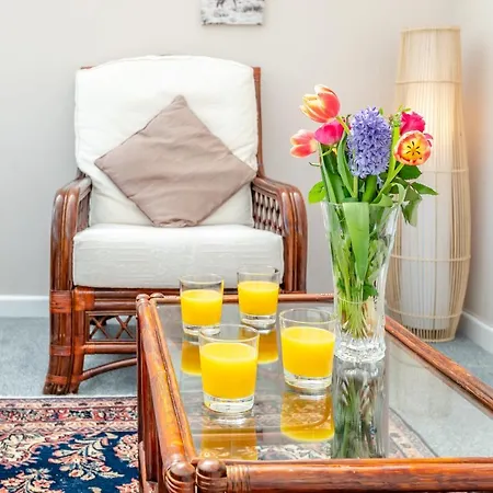 Elvington Cottage - Family-Friendly Cheerful House At The Heart Of The Cotswolds Bourton-on-the-Water Exterior photo